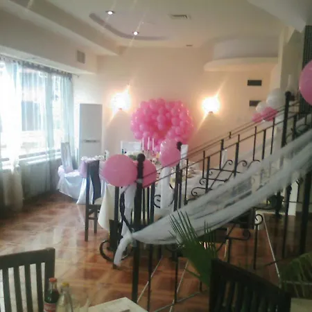 галина палас Hotel *