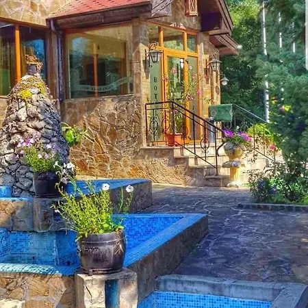 галина палас Hotel Srem