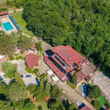 галина палас Hotell *