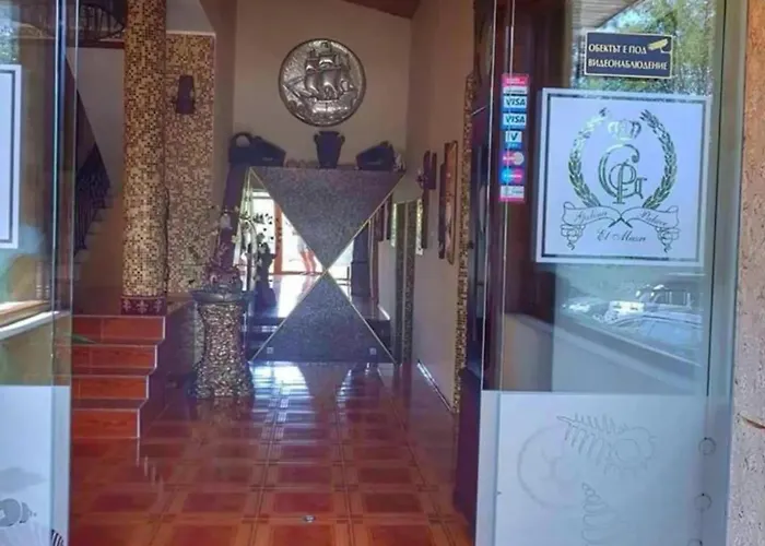 Hotel галина палас *